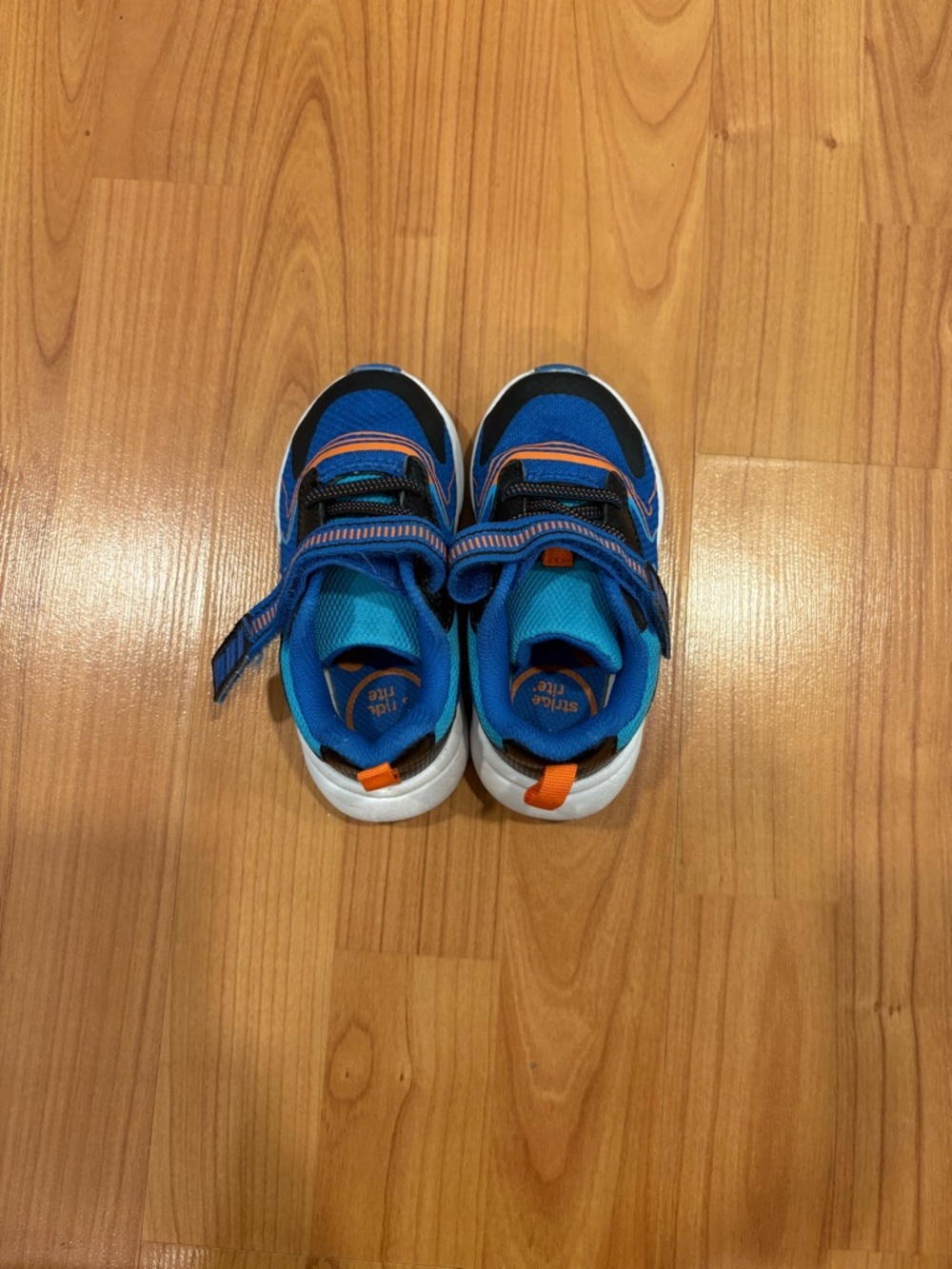 Stride Rite Light-Up Zips Cosmic 2.0-XW-Adaptable Sneakers - Size 7XW